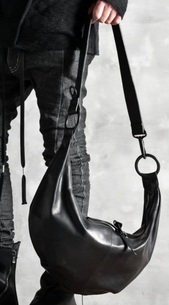 専用 BACKLASH GUIDI CALF SHOULDER バナナバッグ