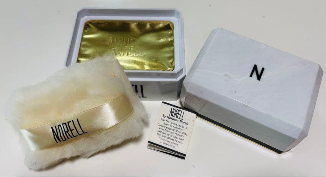 NORELL N PERFUMED DUSTING POWDER 香水