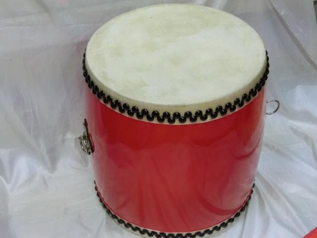 エイサーや文化祭、運動会、イベントに大活躍のエイサー用太鼓（直径36cm）新品 エイサーや文化祭、運動会、イベントに大活躍のエイサー用太鼓（直径