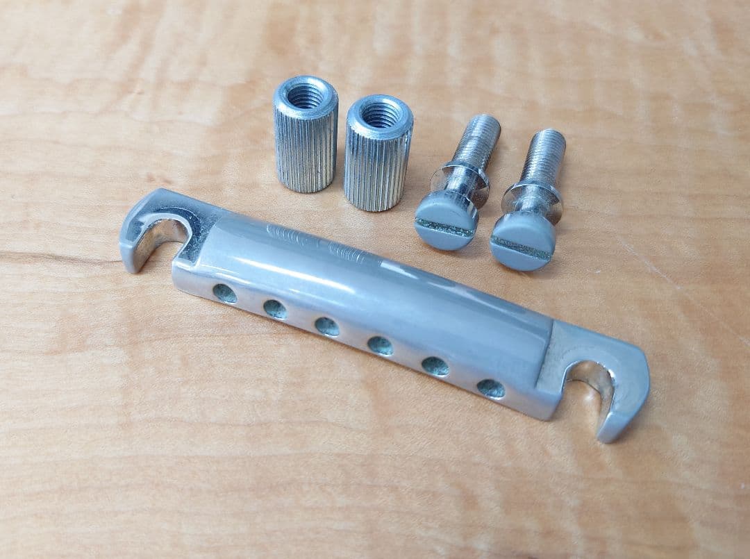 【アラレ3号】Gibsonヒスコレ アルミテールピース スタッド ブッシュ FIXER＋ゴトー製アルミテールピースセット通販｜ギターワークス