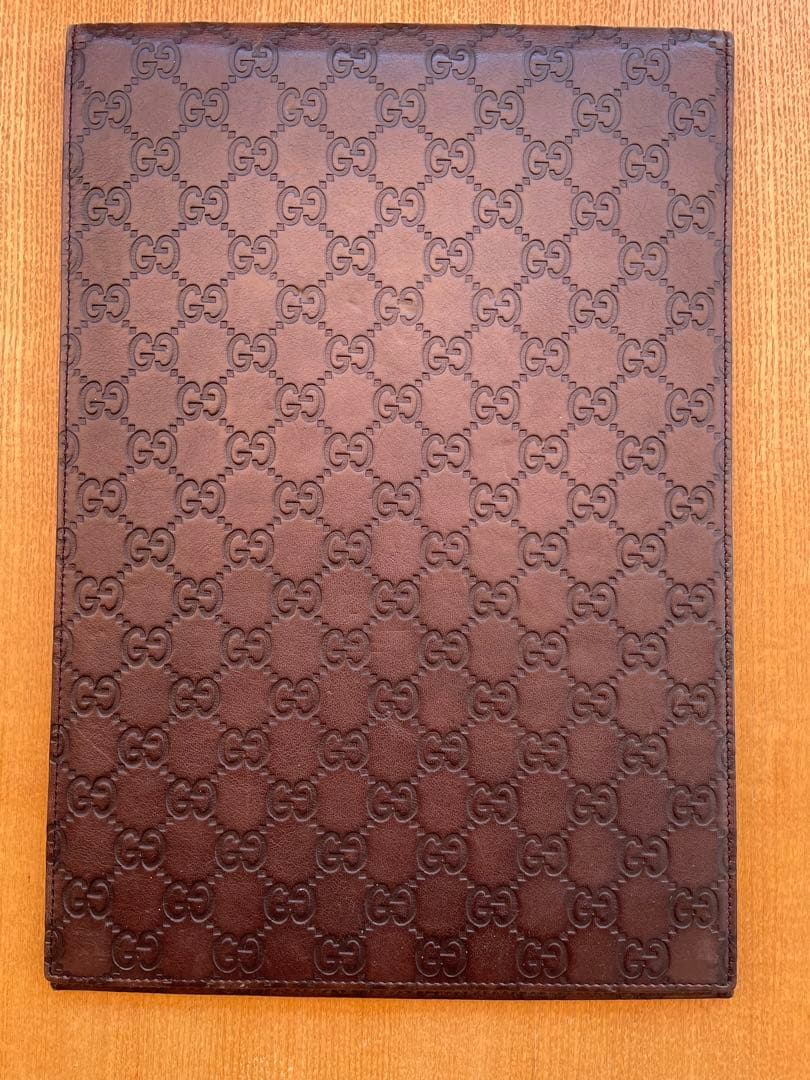 値下げ❣️超レア❣️gucci グッチ シマ　A4サイズ大判ノートカバー❣️