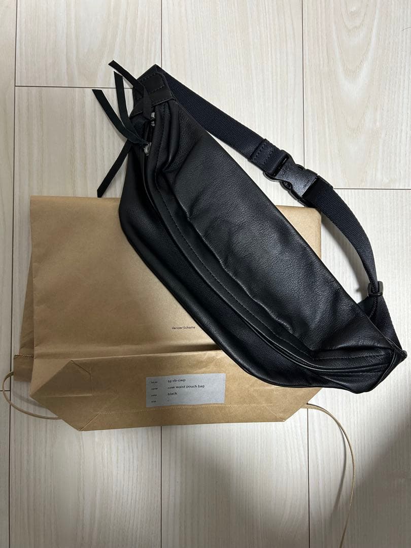 Hender Scheme cow waist pouch black 新古品