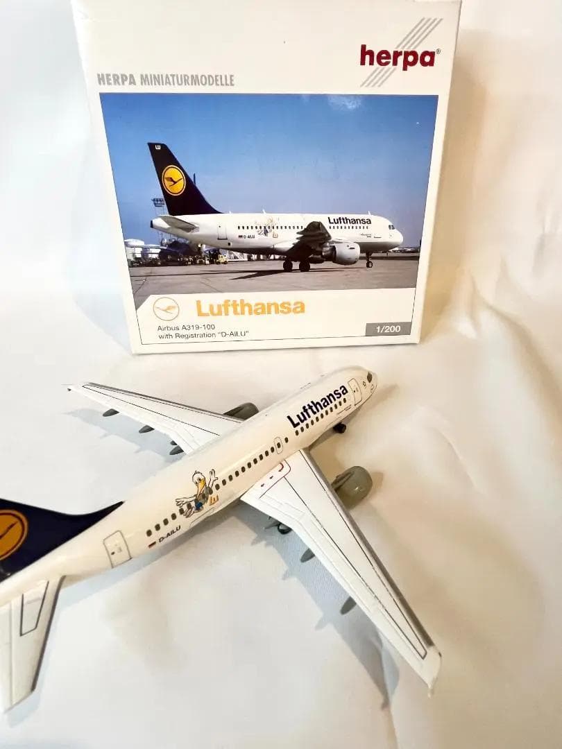 herpa Lufthansa Airbus A319-100 1/200 - メルカリ