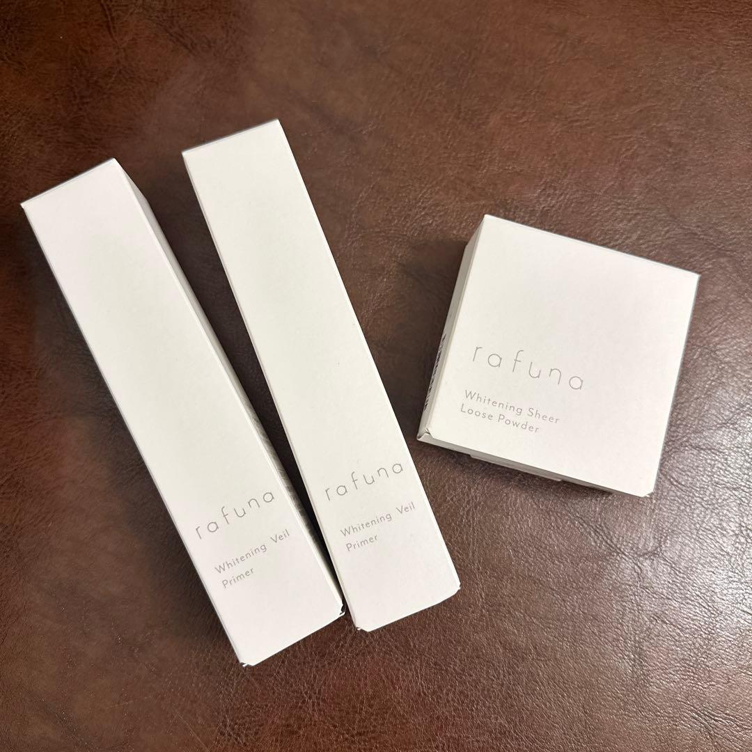 アジュバンホワイトニングヴェールプライマー2本ルースパウダー1