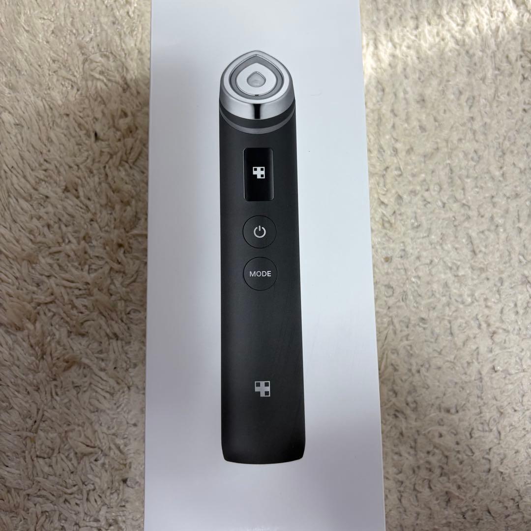 メディキューブ AGE-R ブースタープロ　美顔器　ブラック 美品 Amazon.co.jp: メディキューブ AGE-Rブースタープロ ブラック 1日5分