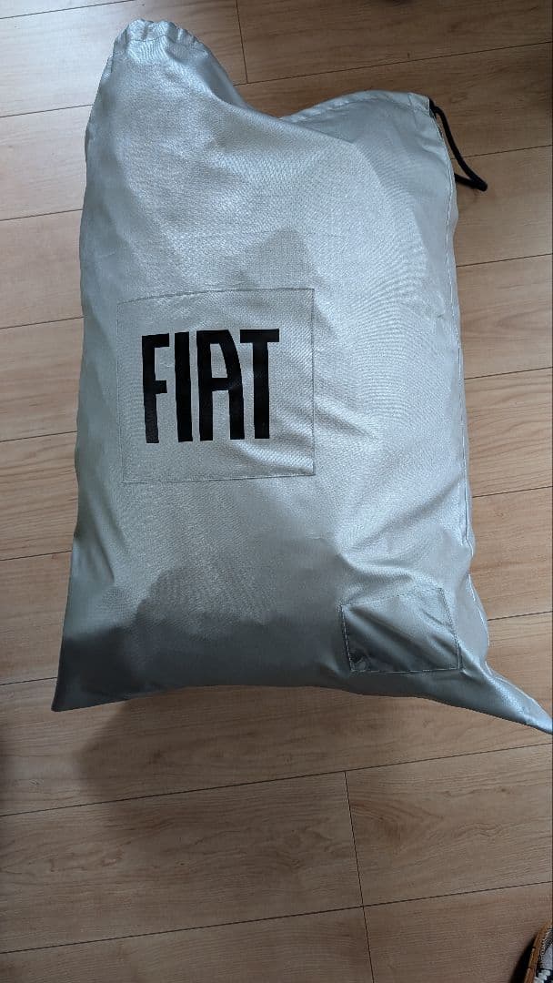 FIAT ボディカバー収納バッグ付き