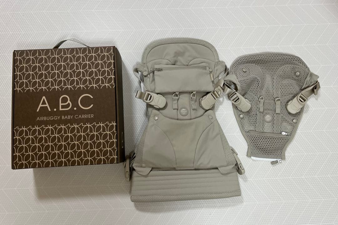 【抱っこ紐】エアバギー ベーシック 付属品揃ってます