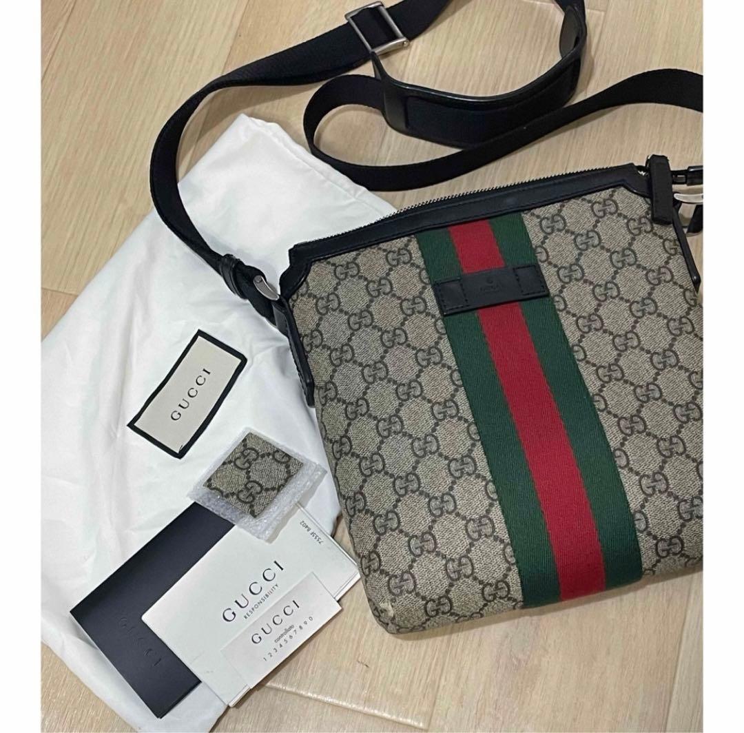 GUCCI グッチ　ショルダー　シェリーライン
