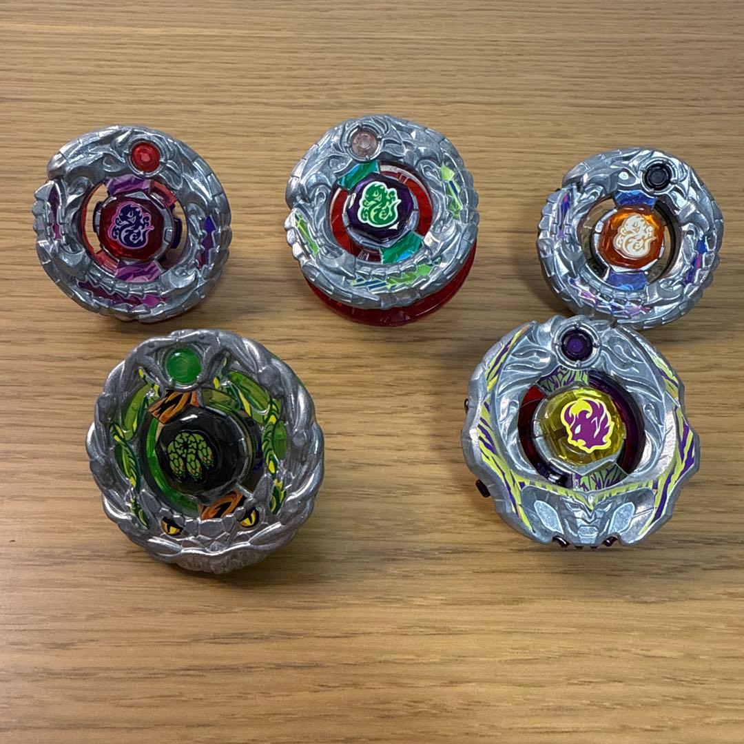 メタルファイトベイブレード　5個セット