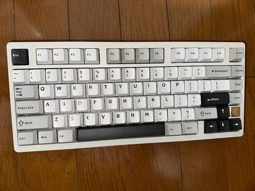 あ*ま様 Weikav Stars75 メカニカルキーボード JIS配列可能 フ あ*ま様 Weikav Stars75 メカニカルキーボード JIS配列可能 フ - メルカリ