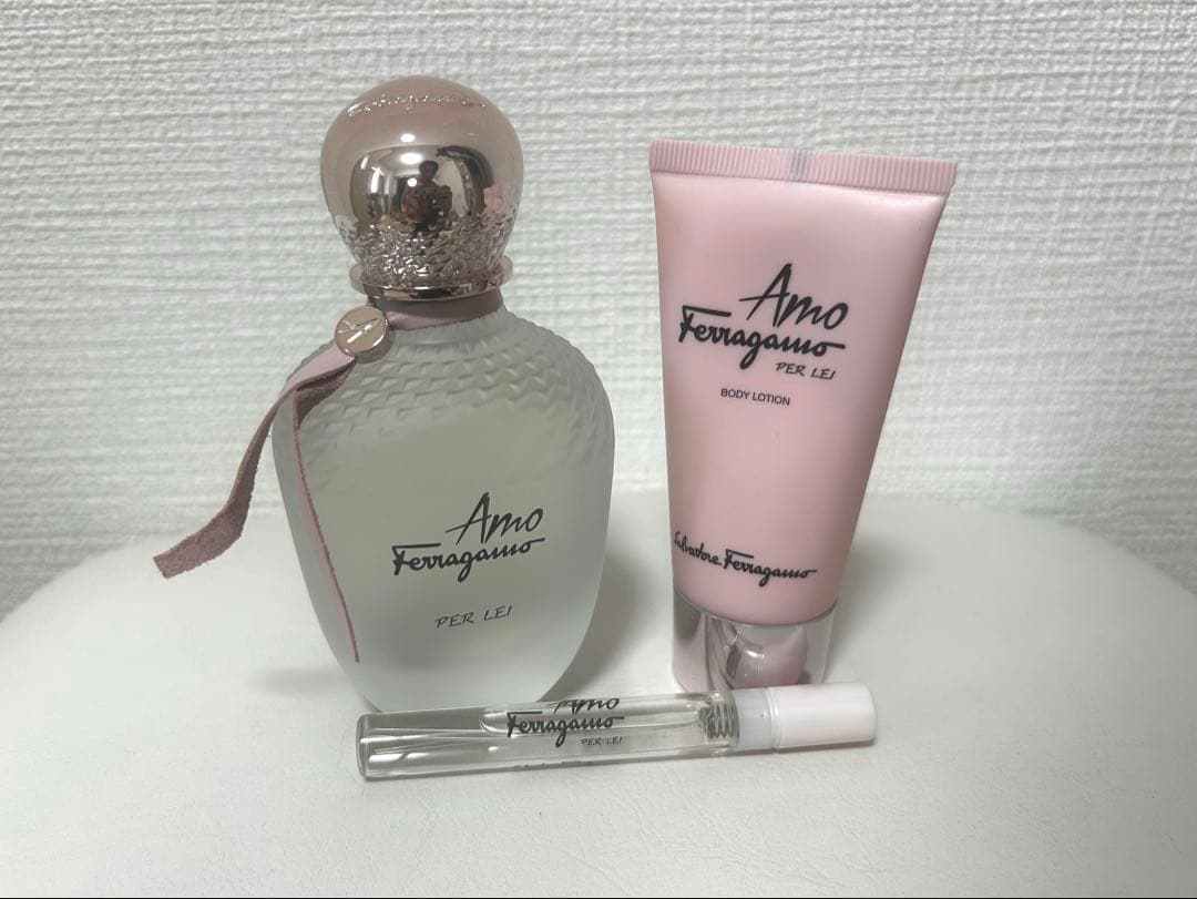 100ml サルヴァトーレ フェラガモ アモフェラガモパーレイ オーデパルファム
