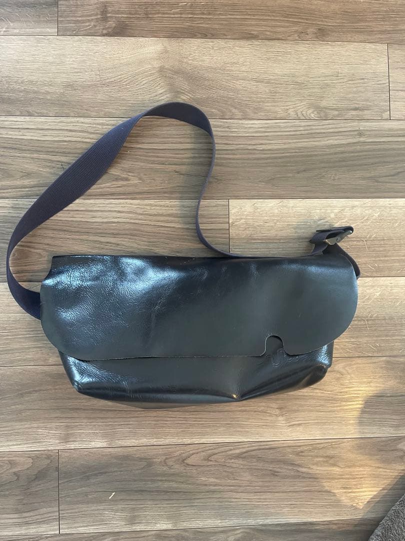 Uni&co. (ユニアンド コー) メッセンジャーバッグ