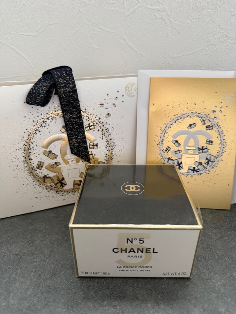 CHANEL N°5 ボディクリーム ギフトボックス付きシャネルナンバー5