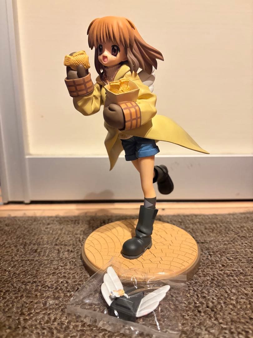 Kanon 月宮あゆ 1/8 完成品フィギュア（初回生産限定特典：天使の人形付き Amazon.co.jp: Kanon 月宮あゆ (1/8スケールPVC塗装済み完成品) : ホビー