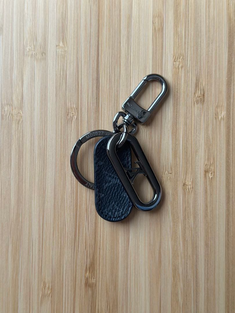 Louis Vuitton キーリング ブラック