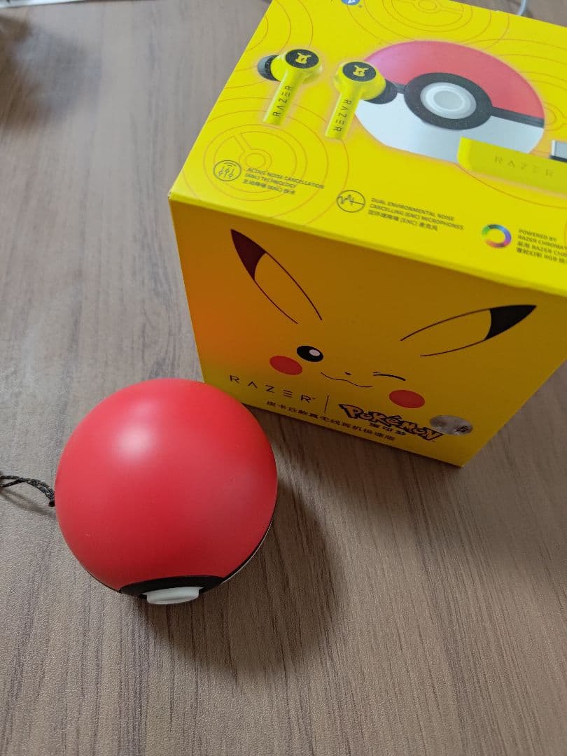 RAZER ポケモン ワイヤレスイヤフォン