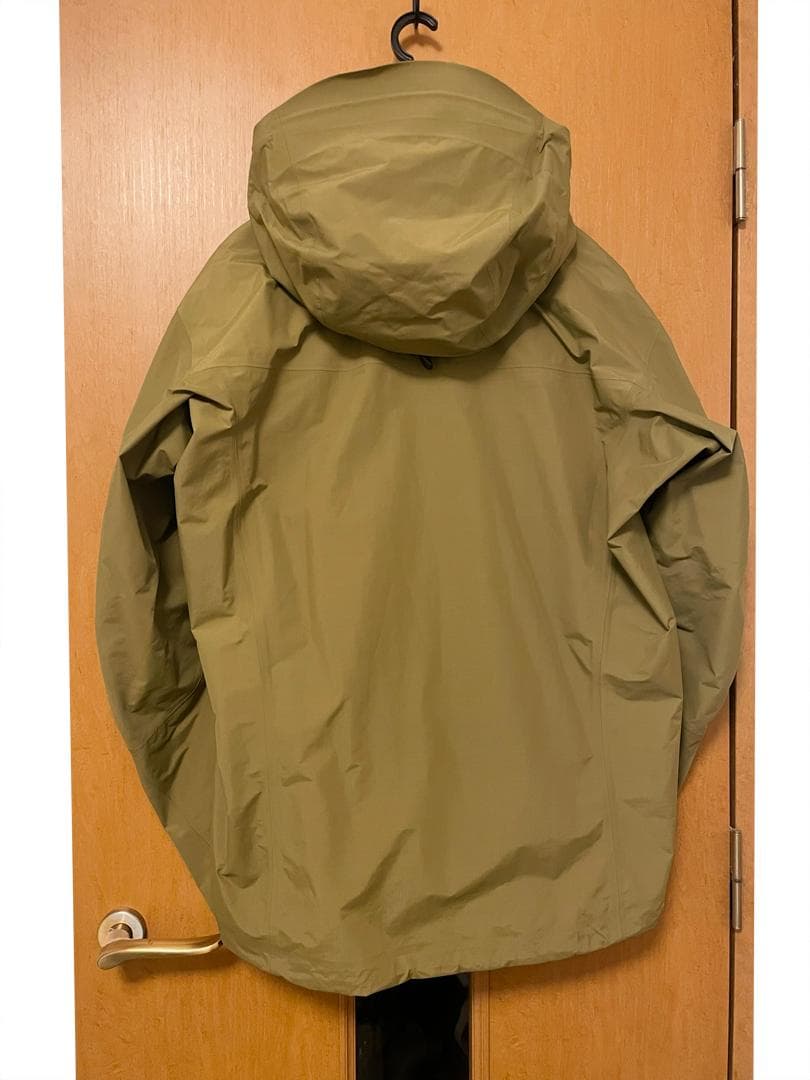 激レア 美品 ARC'TERYX BEAMS 別注 BETA SL 金ロゴ刺繍 - メルカリ