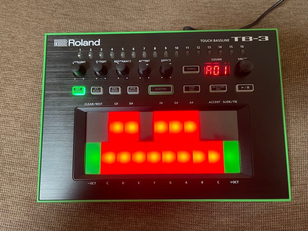 鍵盤楽器 Roland TB-3