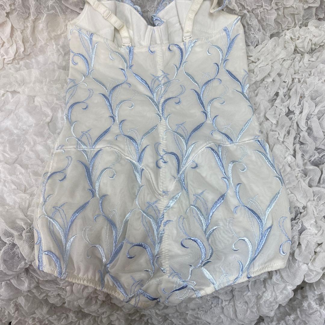 マルコ 補正下着 モンマリエ ホワイト ボディスーツ E75L - メルカリ