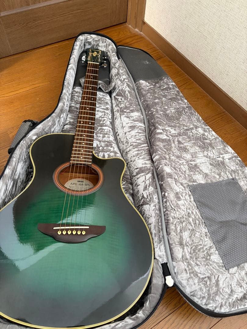 週末限定価格】Yamaha APX-4A-SPL アコースティックギター