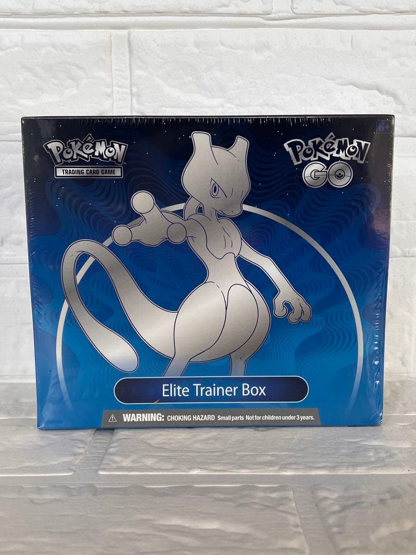 ポケモンGO エリートトレーナーボックス ミュウツー　英語版 Amazon.co.jp: Pokémon TCG: Pokémon GO Elite Trainer Box (10