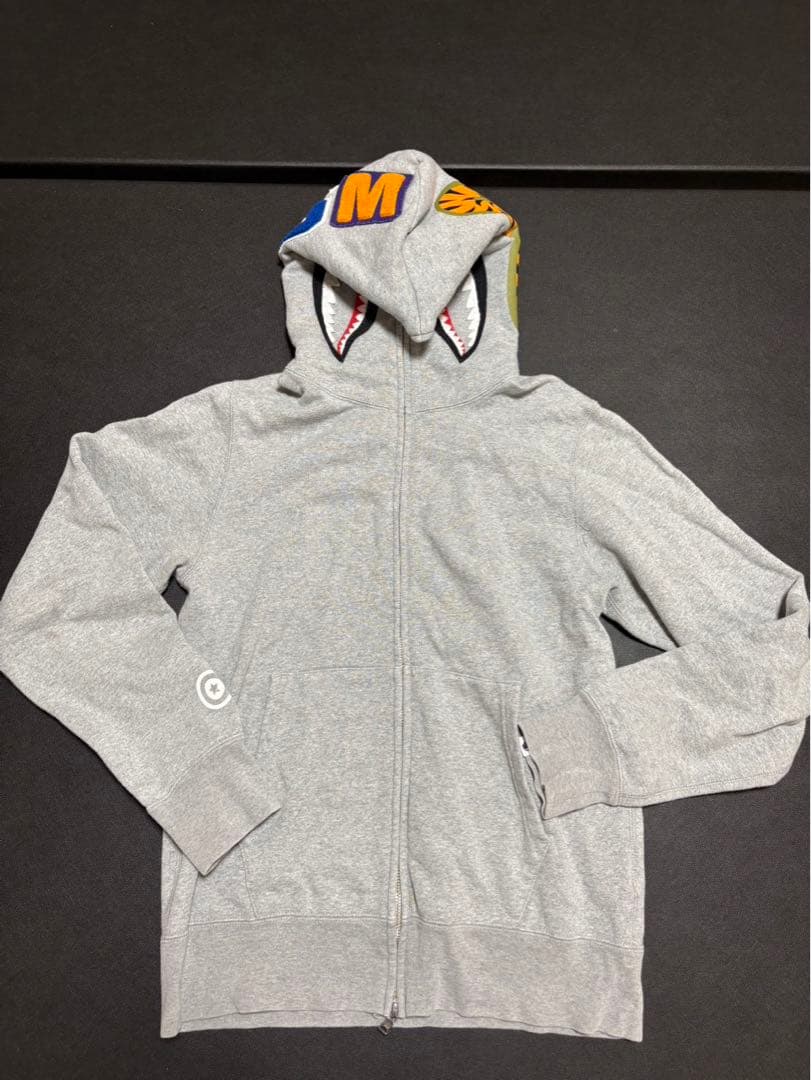 金タク付き正規品ABATHINGAPEジップパーカー