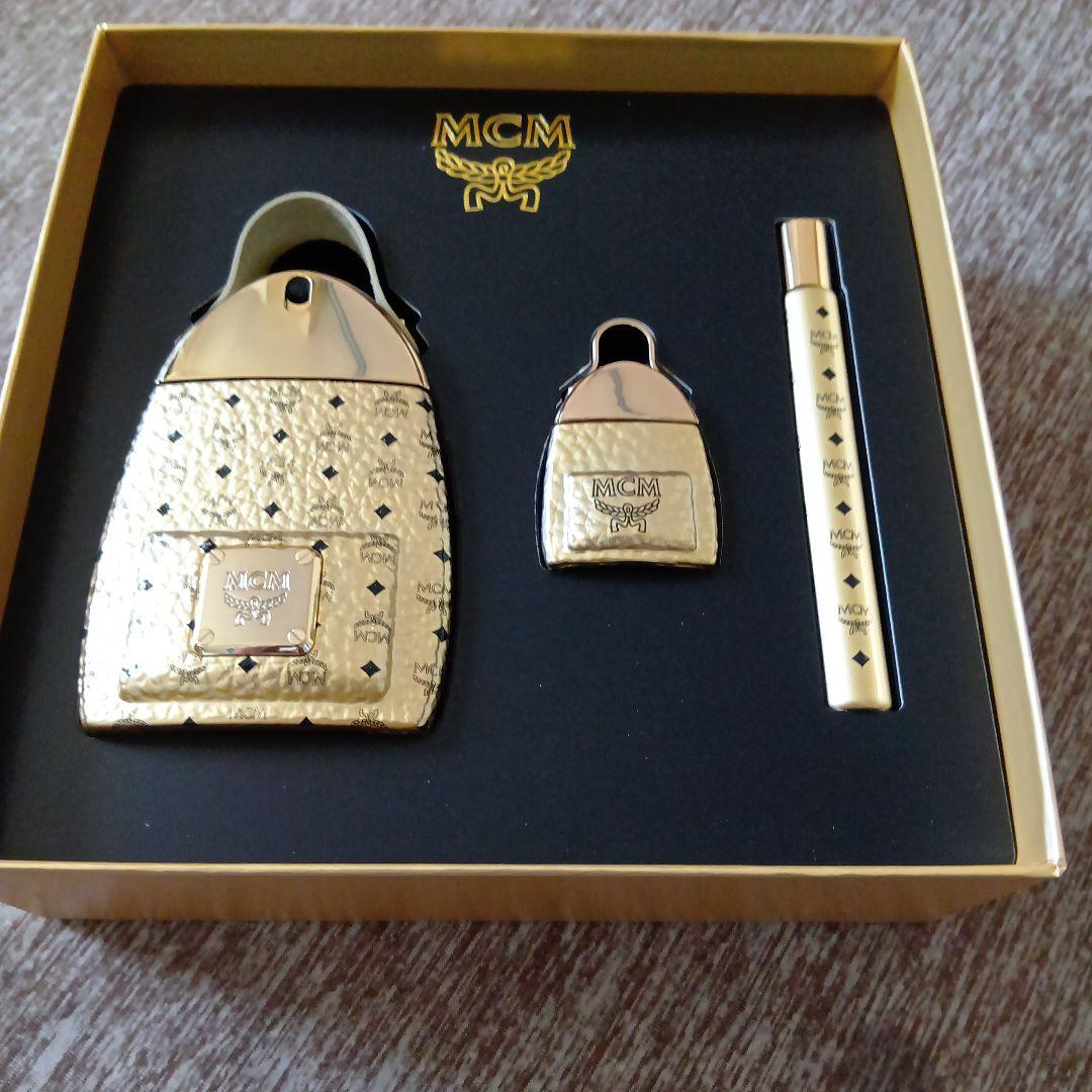 MCM ウルトラ　オーデパルファム　コフレ