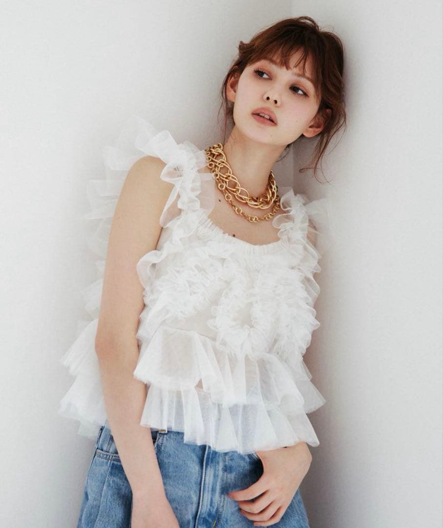 【ココディール】アシメフリルチュールキャミソール