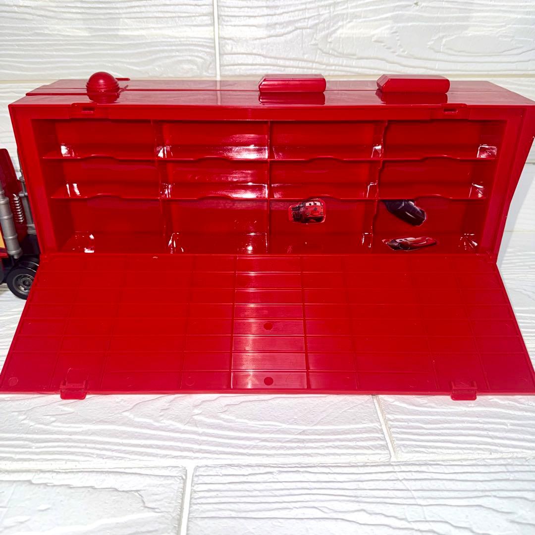 廃版】ディズニー カーズ トミカ 大きなコレクションケースマック