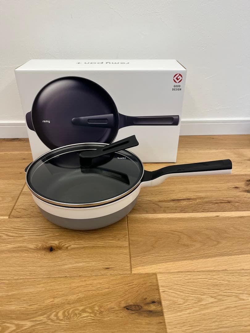 レミパンプラス　ホワイト新品