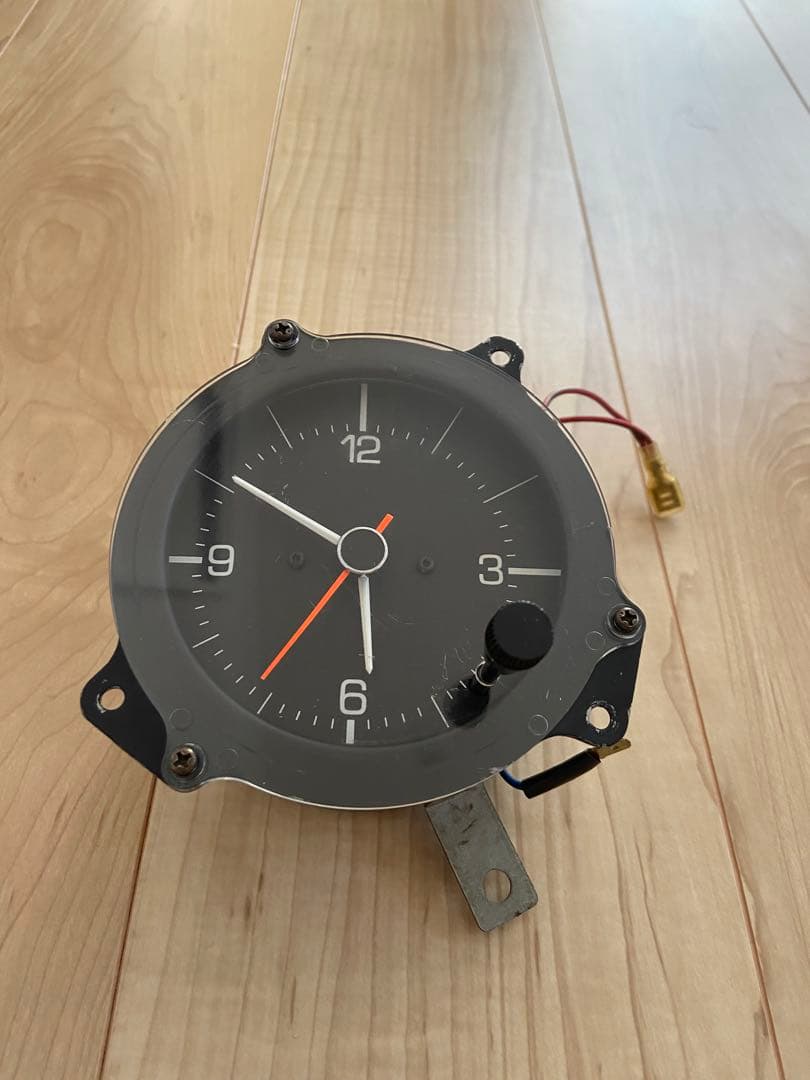 【NISSAN】日産　サニー　B 110 純正時計