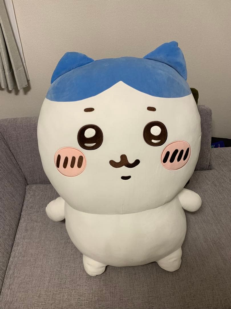 miniso ちいかわ 超BIGぬいぐるみ ハチワレ