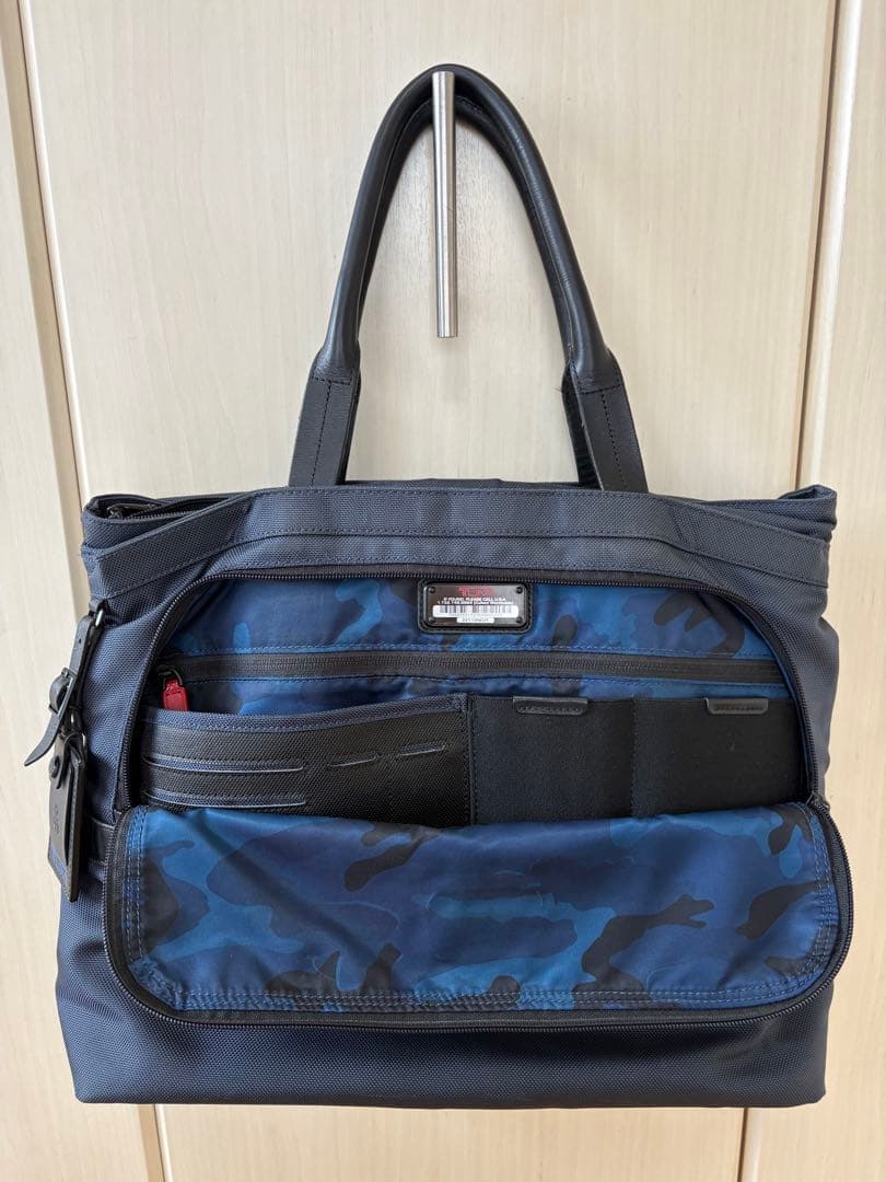 定番 【希少】TUMI✖️Sophnet別注ネイビーコンパニオントート22119ND2E