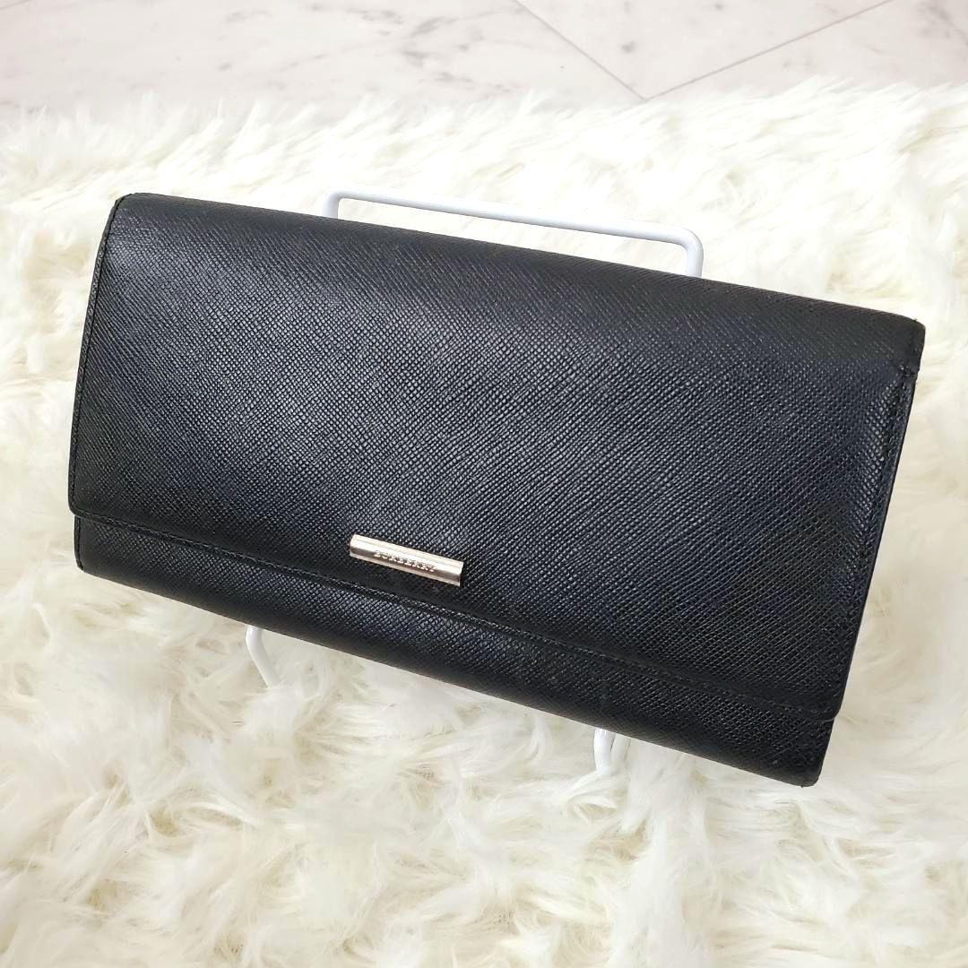 美品 人気モデル バーバリー 長財布 ノバチェック がま口 ブラック 大容量