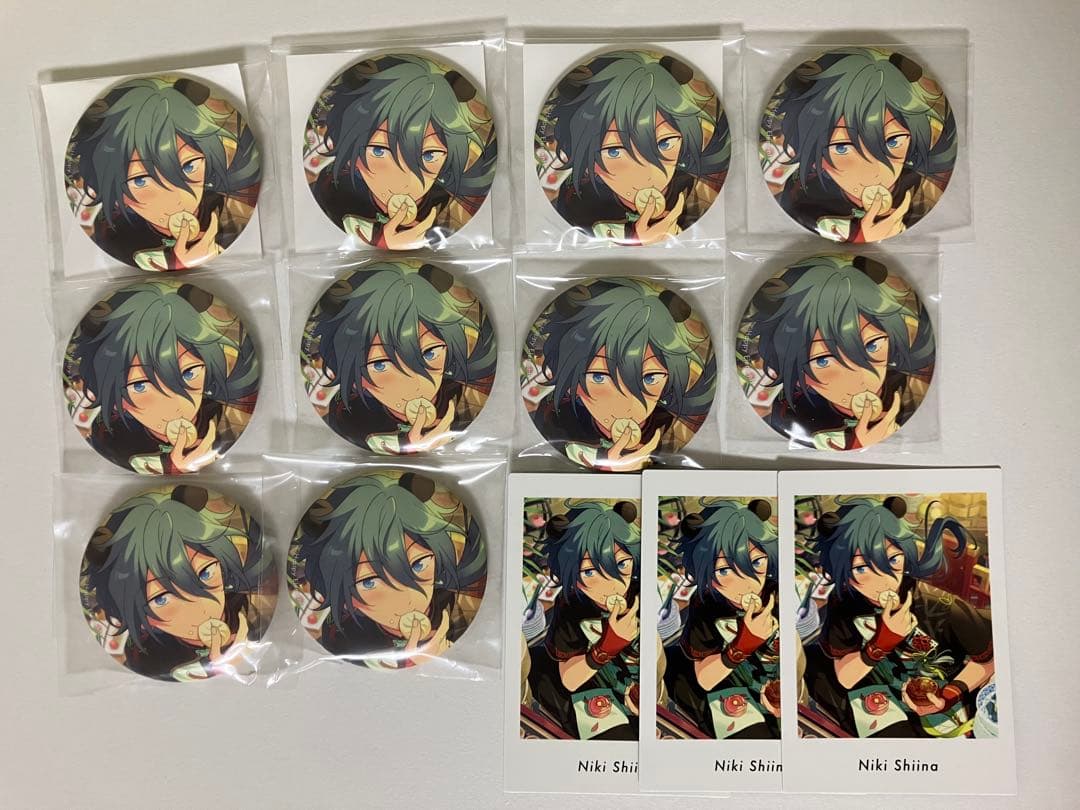 あんスタ あんさんぶるスターズ テーマスカウト缶バッジ ぱしゃっつ