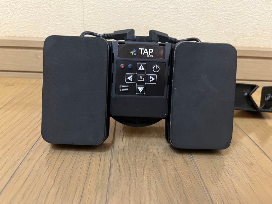 AIR Turn TAP Bluetooth ページターナー　ドラマー用譜めくり