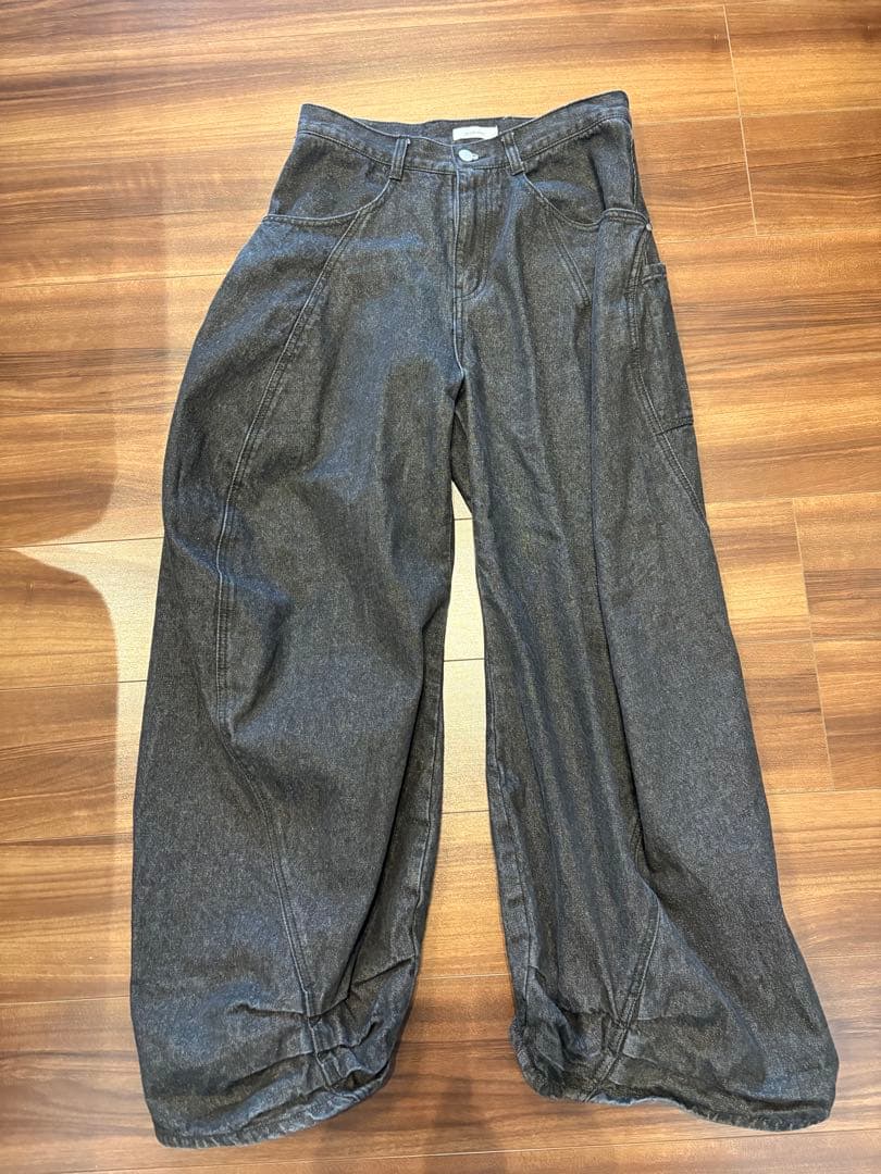 パンツ knuth marf/tuck design denim pants