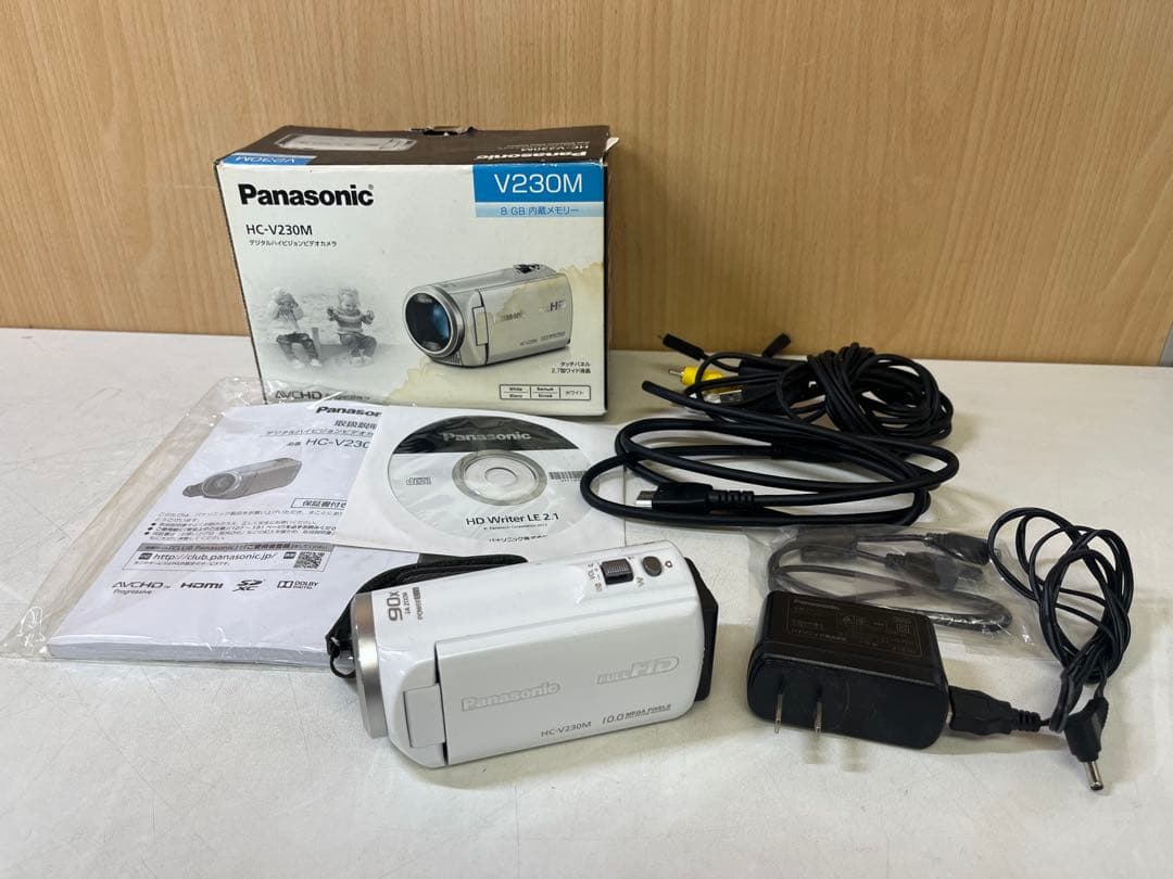 G172 Panasonic HC-V230M ビデオカメラ本体 パナソニック