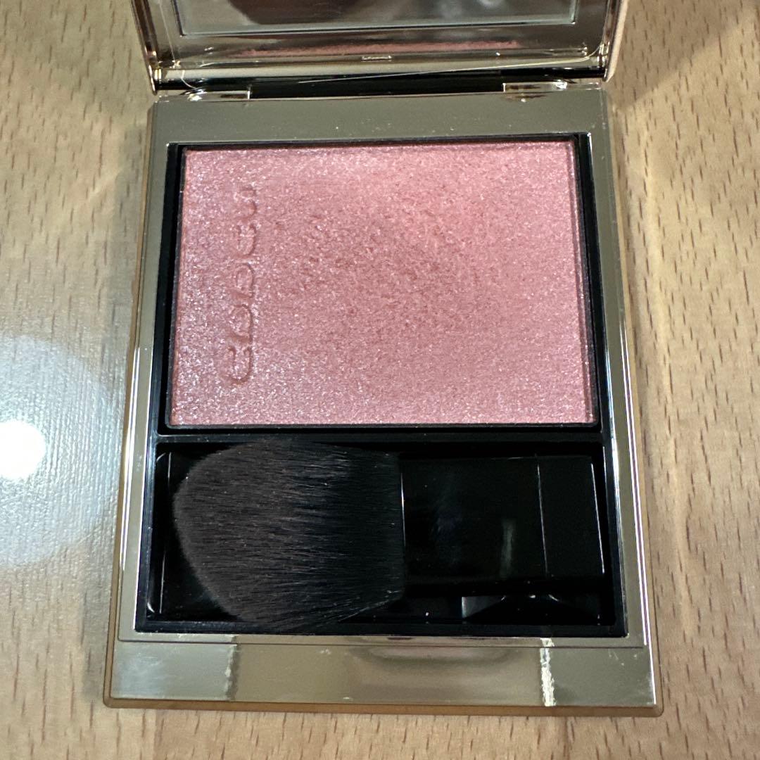 SUQQU メルティングパウダーブラッシュ 105 リフレクトハイライター102