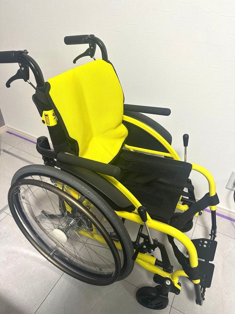 FORCE 車椅子　子供用