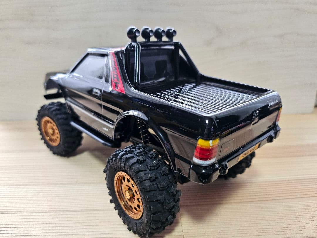 カリスマ スバルブラット1/24 ホビーラジコン クローラーRTR希少レア