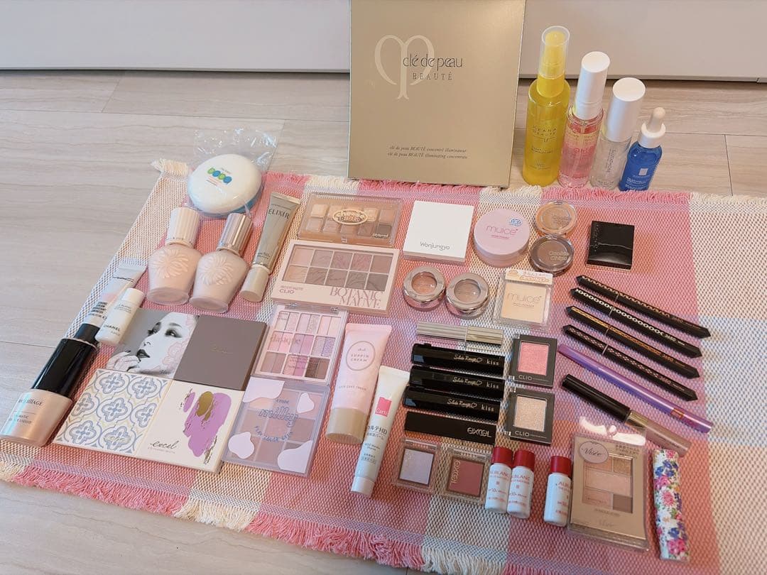 デパコス プチプラコスメ激安まとめ売り50点セット♡ デパコス プチプラ コスメ まとめ売り - メルカリ