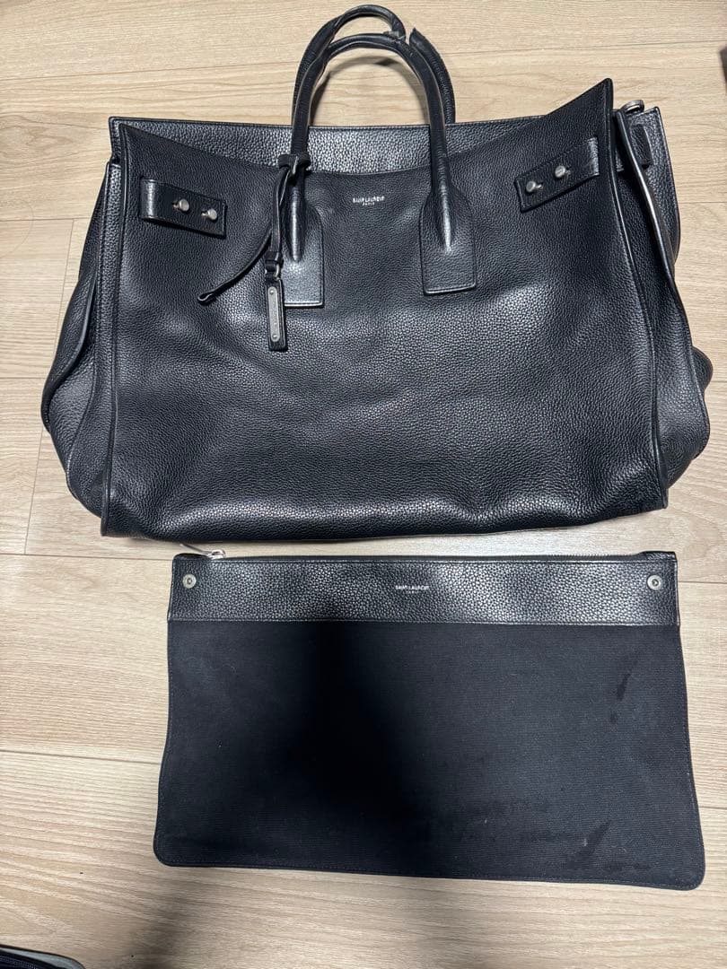 SAINT LAURENTサック・ド・ジュール・スープル