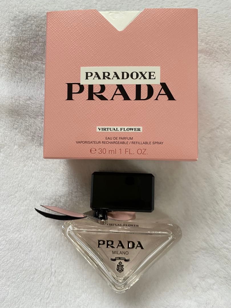 PRADA/パラドックスヴァーチャルフラワー