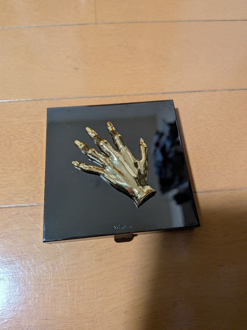 惹きずり込まれる運命のアイシャドウ　Black 2026年最新】hazama メイクアップの人気アイテム - メルカリ