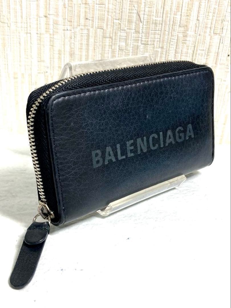 良品　バレンシアガ　レザー　カードケース　ケース　ブラック系