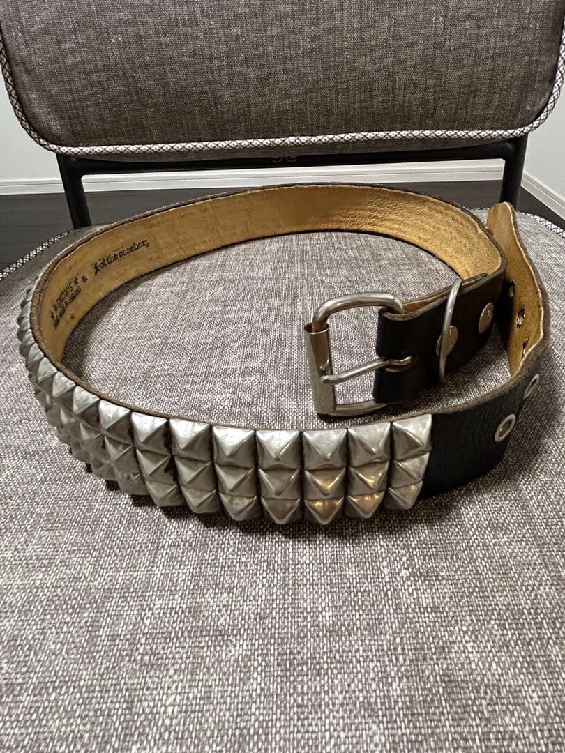 WENDY'S 3連スタッズレザーベルト フットザコーチャー