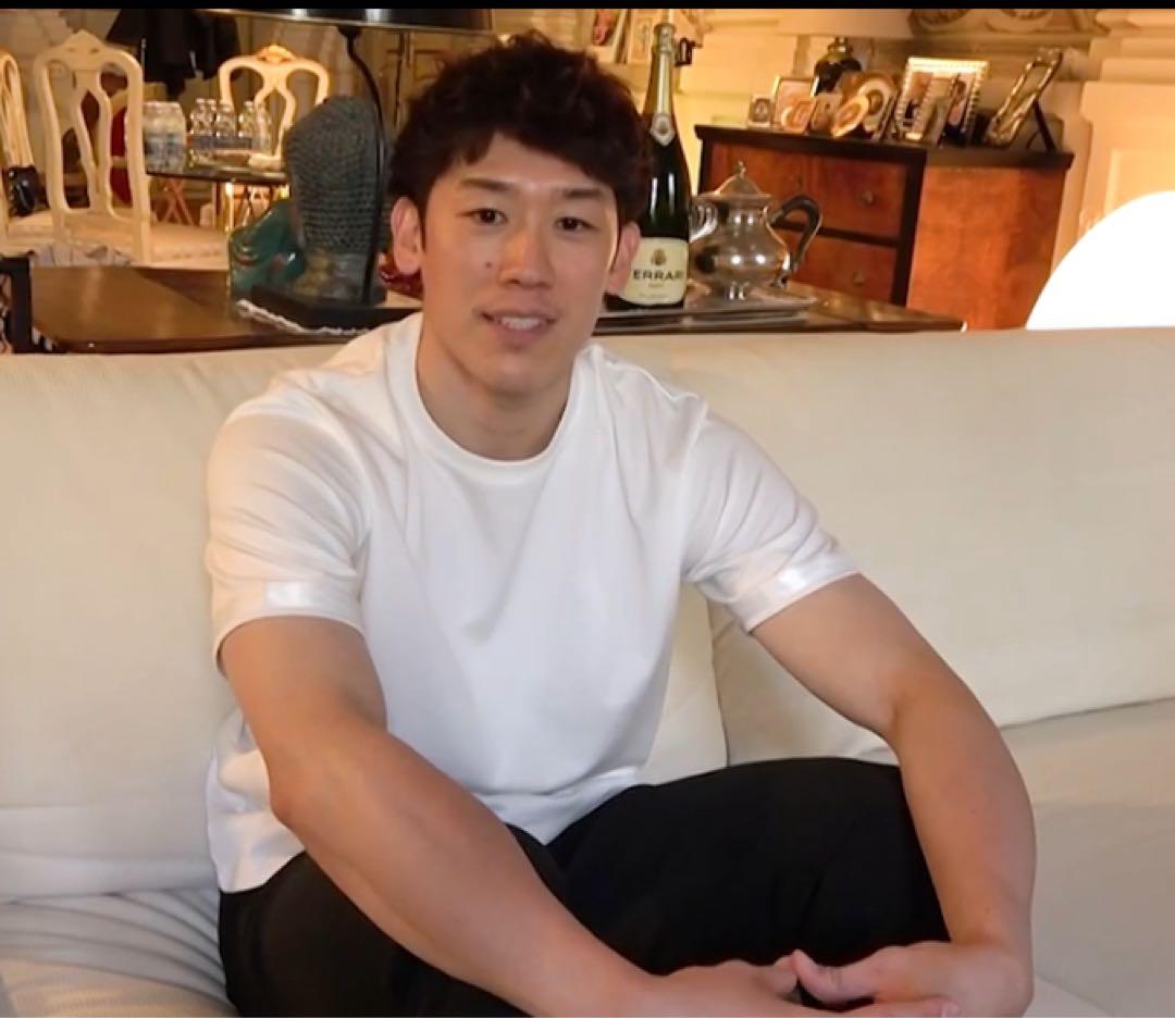 Tシャツ　石川祐希選手　バレーボール　オリジナル　ホワイト　Tシャツ　Mサイズ 61313-86-