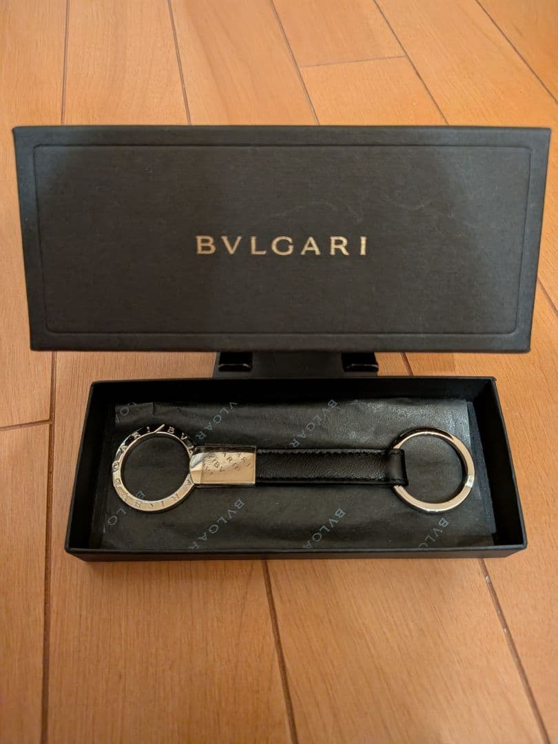 【完全未使用】BVLGARI キーホルダー・キーリング シルバー/ブラック