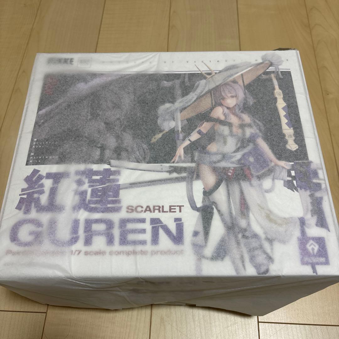 勝利の女神：NIKKE 紅蓮 1/7 完成品フィギュア